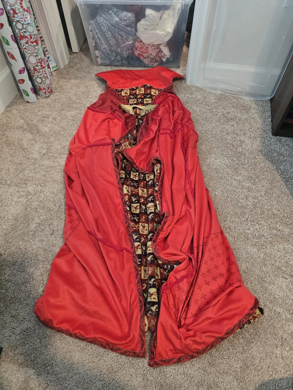 Disney Store Doctor Strange Wearable Cloak Throw - Picture 1 of 4
